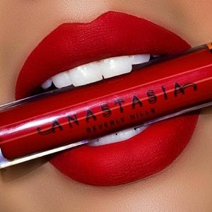 Anastasia Beverly hills